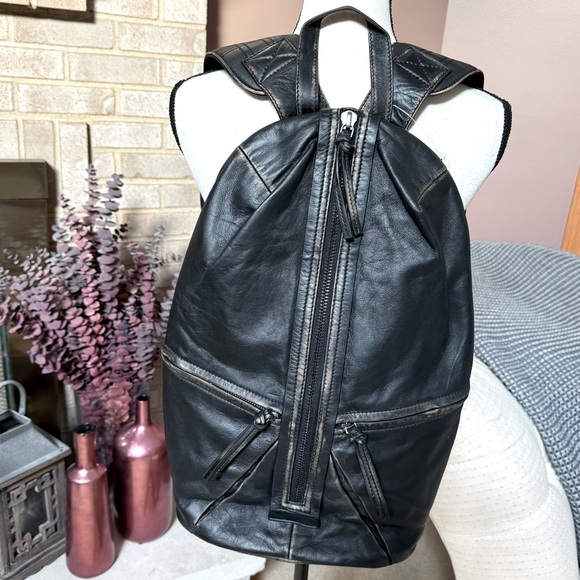 Free People Handbags - FREE PEOPLE West End Backpack - Black Leather